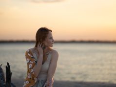 Antrasit Pamuklu Desenli Eşarp ve Bohem Mavi Tunik Modası gestueldesing5